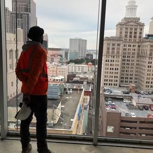 Meet your Posher, Denem